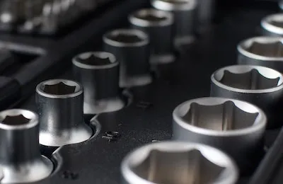 3-tool-accessories-400x260-overlay