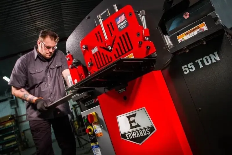 Edwards metal/iron worker