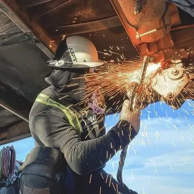 Welder staying safe with high quality PPE